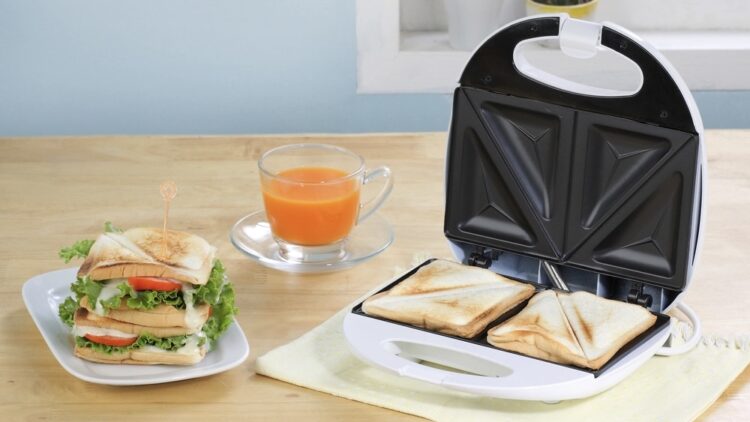 Toastie maker